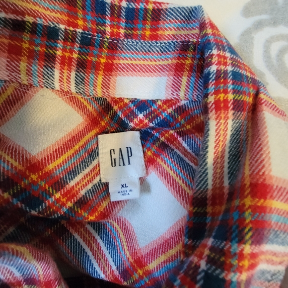 4 Gap Brushed Cotton Shirts - Picture 10 of 11